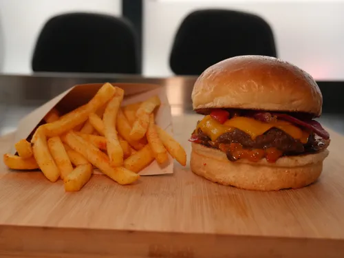 Vira Burger Signature